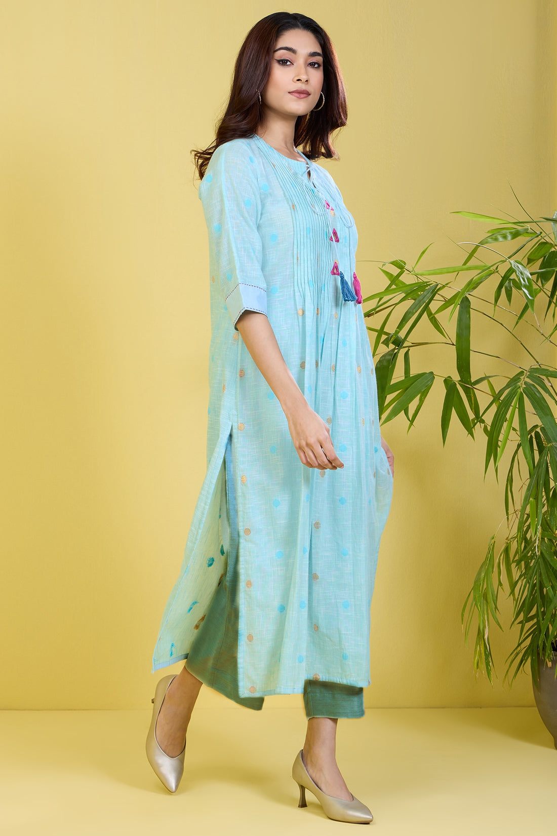 co-ord set pintuck blue long kurta with slit icy mirage