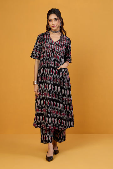 Ebony Ruby Fusion Stand Collar Pintuck Kurta