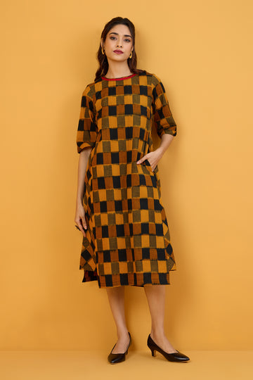 Golden Noir Checks Side Bias Shift Dress