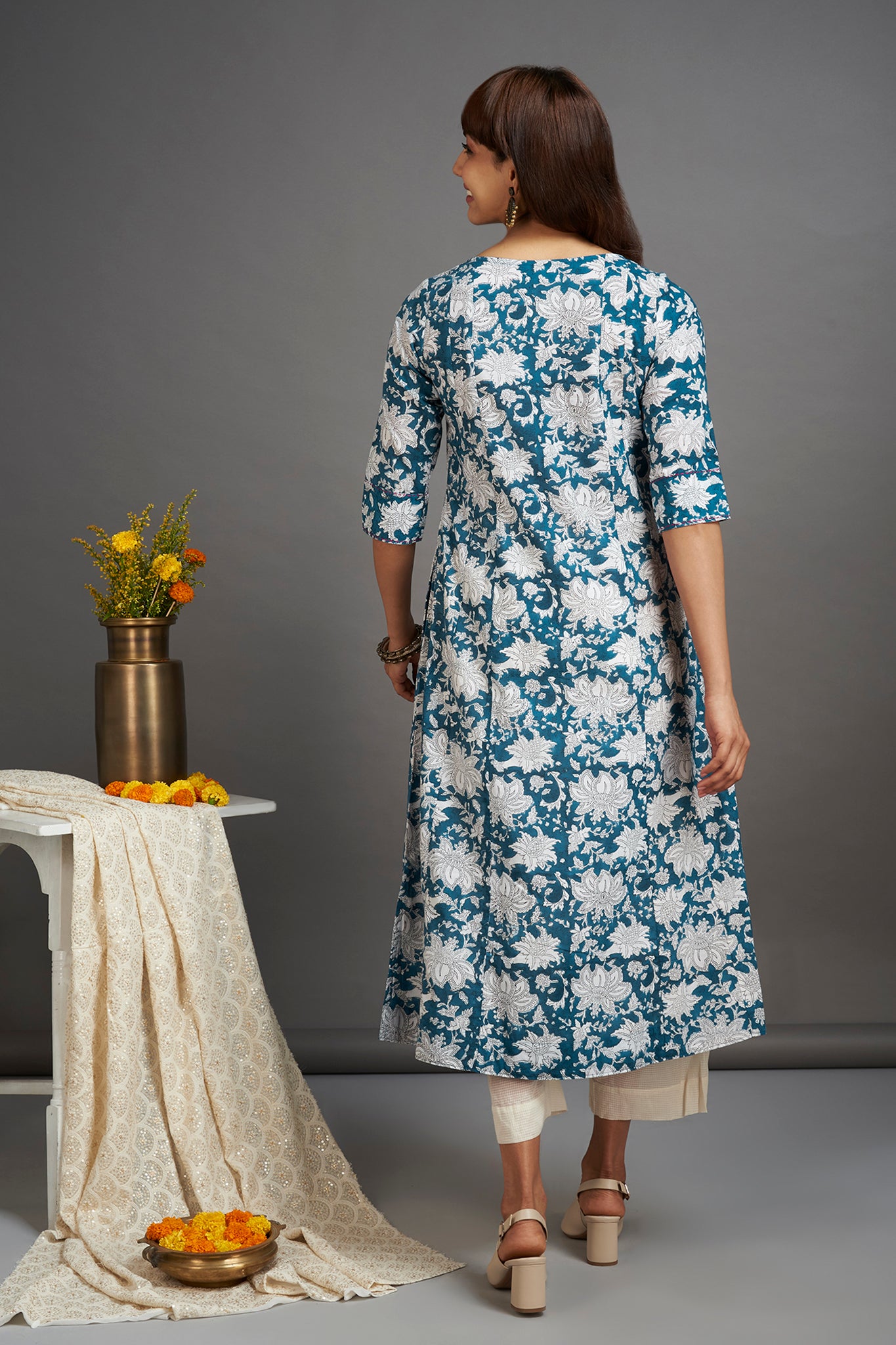 teal zeal & white hyacinth pintuck yoke kurta back side