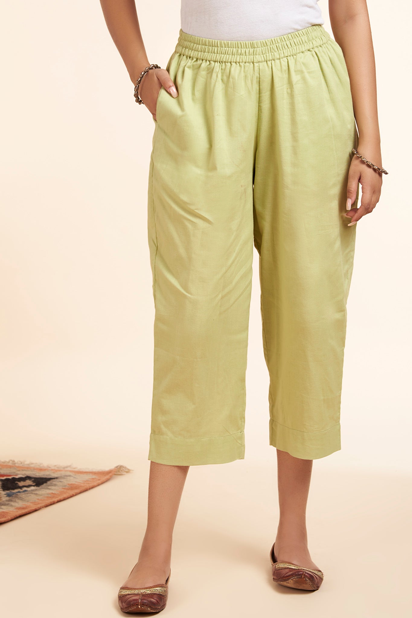 Women Stretchable cotton Relax Pant